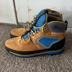 Timberland Men's Boots - Tan, Blue, and Gray